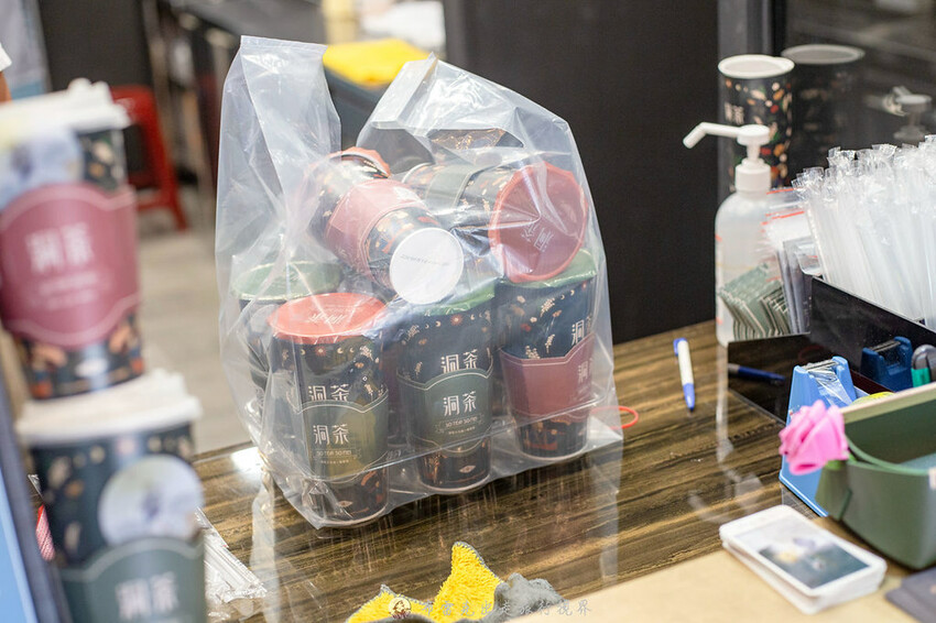 只用紅玉凍茶當基底茶的洞茶到底在紅什麼？那些是必點｜布雷克出走旅行視界