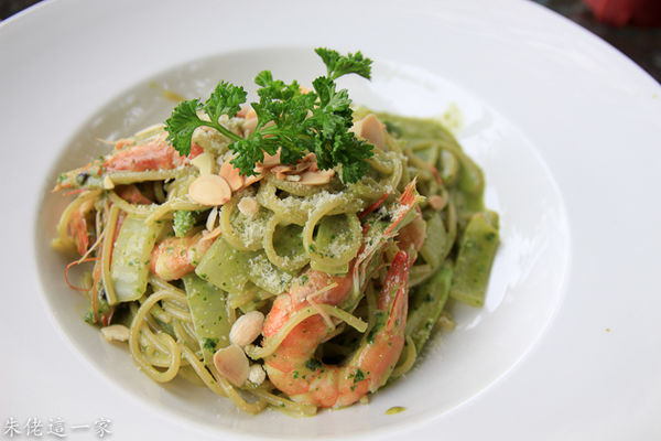 IMG_0066.jpg IMG_0066.jpg