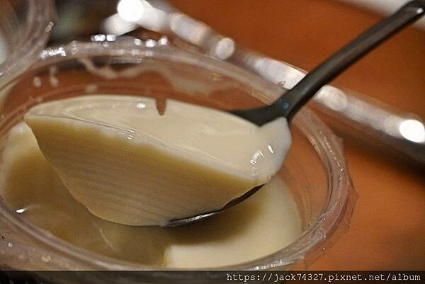 {台南美食}柳營奇林純鮮乳豆花,榮獲全國百大名店,必吃招牌純