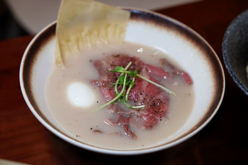 台北市大安區忠孝新生站 | 湯神 頂級和牛牛肉麵 純正滴牛精原汁原味