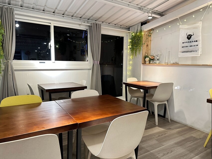 台北市大安區忠孝新生站 | 湯神 頂級和牛牛肉麵 純正滴牛精原汁原味