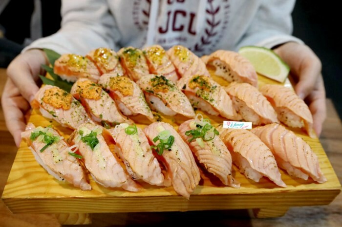 台北市大安區忠孝新生站 | 湯神 頂級和牛牛肉麵 純正滴牛精原汁原味