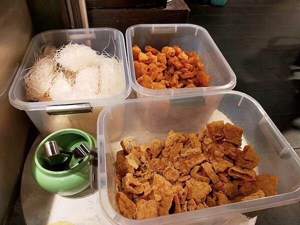 新北三峽狂一鍋北大店~新台式火鍋湯底~享無限自助吧~鍋要一起