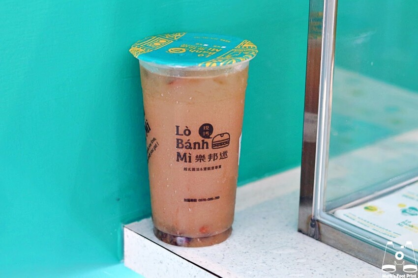 樂邦迷法越潛艇堡崇德店｜感受異國風味美食，來一趟美食饗宴之旅 - 馬克的足跡