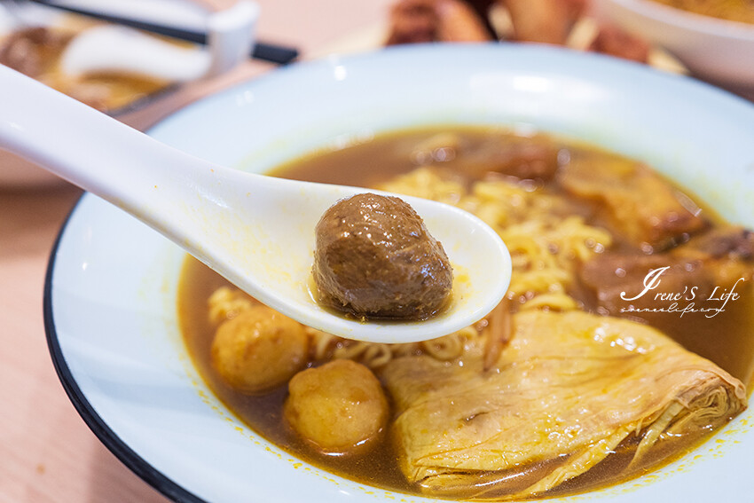 40年廚齡香港名廚楊華志坐鎮，帶來最道地的港式餐點，假日還有提供港式Brunch，蘆洲港點新地標 @Irene's 食旅．時旅