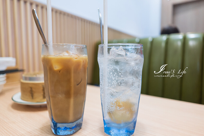 40年廚齡香港名廚楊華志坐鎮，帶來最道地的港式餐點，假日還有提供港式Brunch，蘆洲港點新地標 @Irene's 食旅．時旅