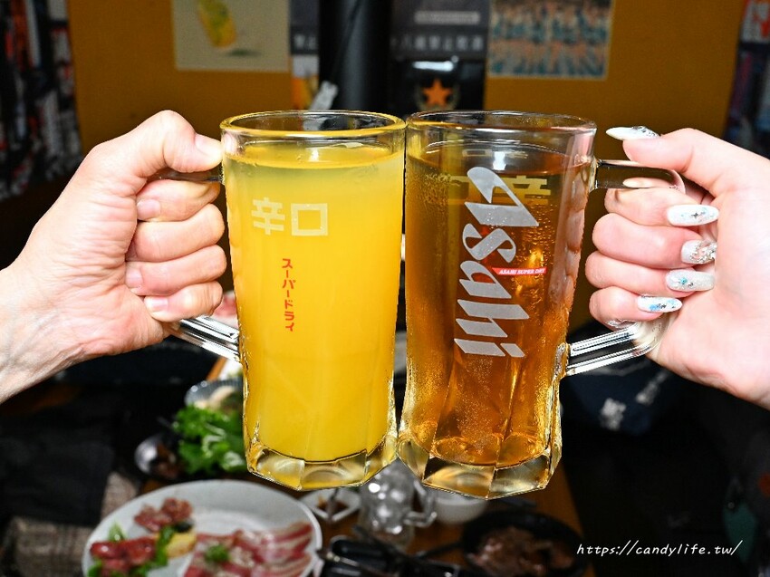 台中市西屯區Hi燒肉！油膩大叔の燒肉店｜台中高質感炭火燒肉推薦，傳統日式居酒屋風格，主打內臟燒肉