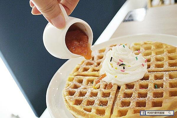 必吃芋泥肉鬆可頌!三重超人氣咖啡店可集咖啡不限時推薦。