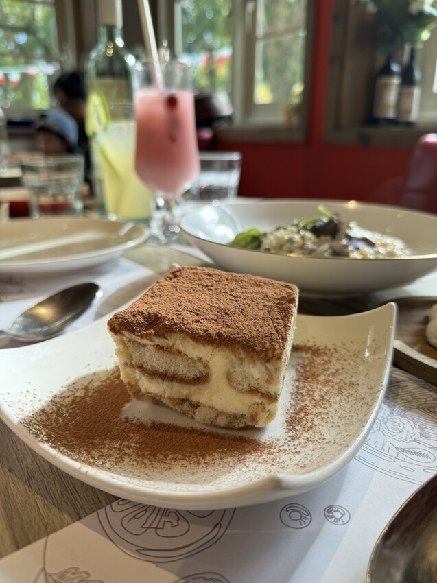 IMG_2631.JPEG IMG_2631.JPEG