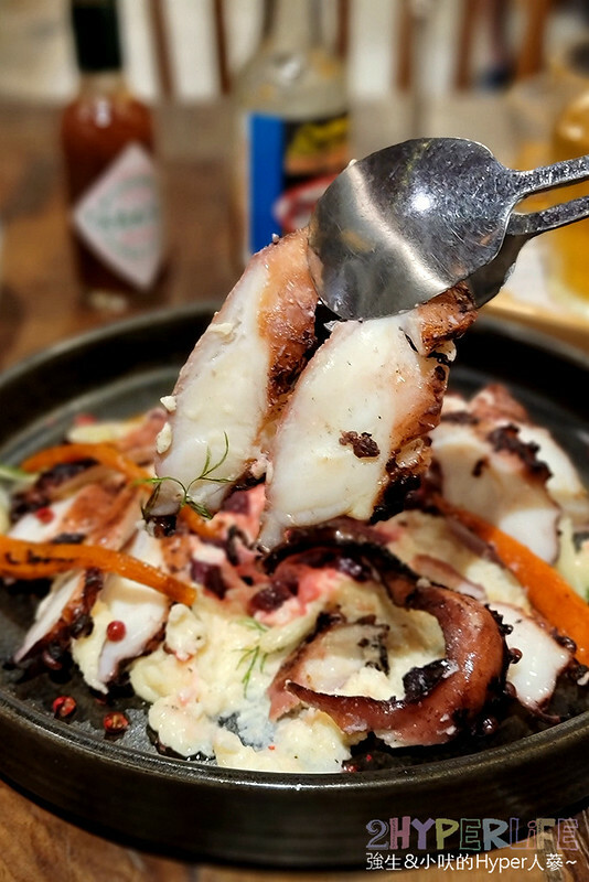 把南美家鄉味帶進來就是狂！ 台中唯一阿根廷炭烤牛排料理，各種高質感餐點讓味蕾大滿足~