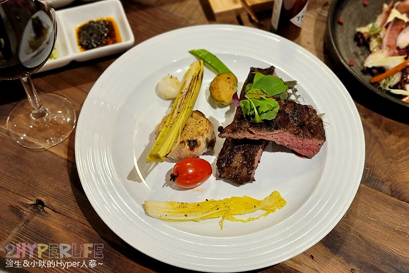 把南美家鄉味帶進來就是狂！ 台中唯一阿根廷炭烤牛排料理，各種高質感餐點讓味蕾大滿足~