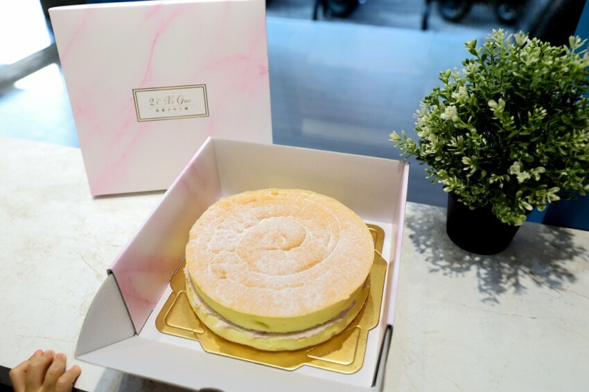 台中食記|2度C Ni Guo 倪菓手作千層蛋糕、彌月蛋糕(豐原店) 台中平價千層蛋糕、生日蛋糕推薦! - 奇奇一起玩樂趣