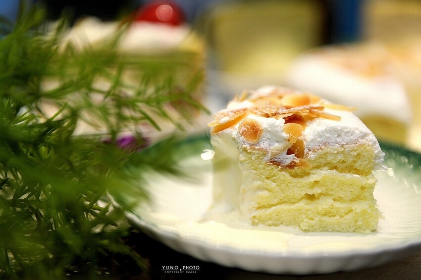 網友激推CP值超高！連不吃甜點都愛的30層手作千層蛋糕｜2度C倪菓NI GUO手作千層蛋糕(豐原廟東夜市)