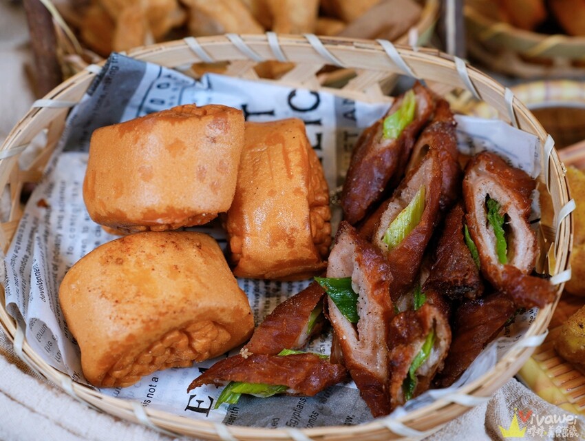 苗栗市美食｜『嵐町雞排-苗栗店』現點現炸的好吃炸物～超厚實雞排&巨無霸魷魚~還有誠意十足的優惠活動! - 瑋瑋＊美食萬歲