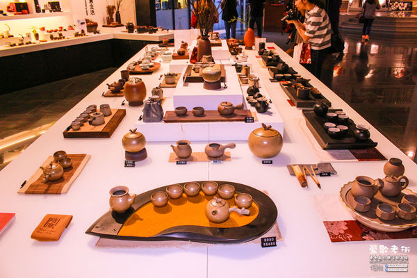 鶯歌老街喫淘趣之二│新北市/鶯歌區(鶯歌老街文化巡禮、重新認識鶯歌之美二部曲，鶯歌陶瓷一日小旅行系列)