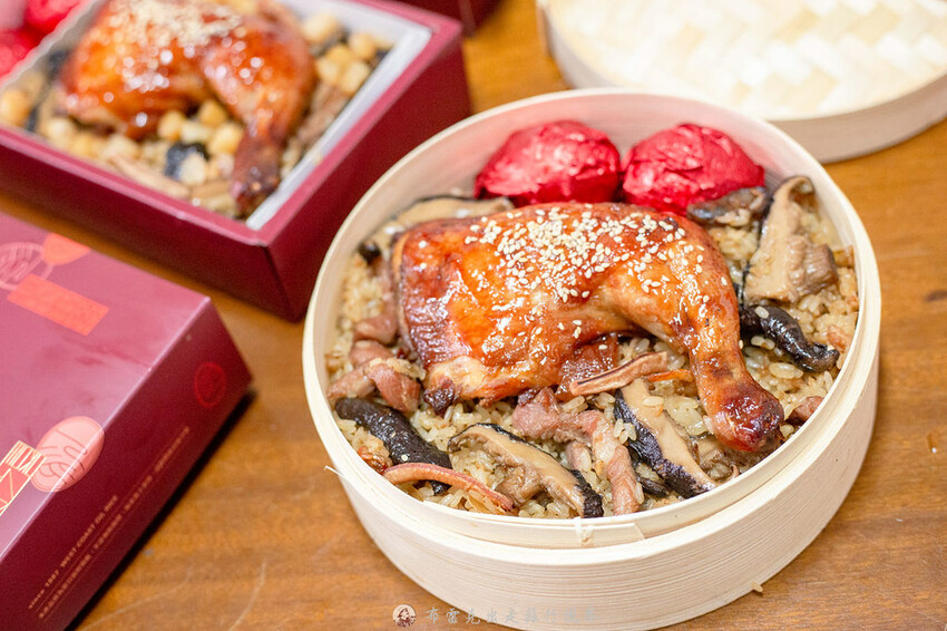 在地人激推賣超過30年的油飯，店面超不起眼，但光看干貝份量就知道真材實料｜布雷克出走旅行視界