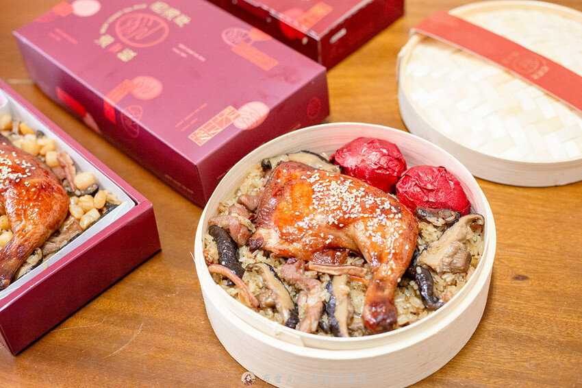 在地人激推賣超過30年的油飯，店面超不起眼，但光看干貝份量就知道真材實料｜布雷克出走旅行視界