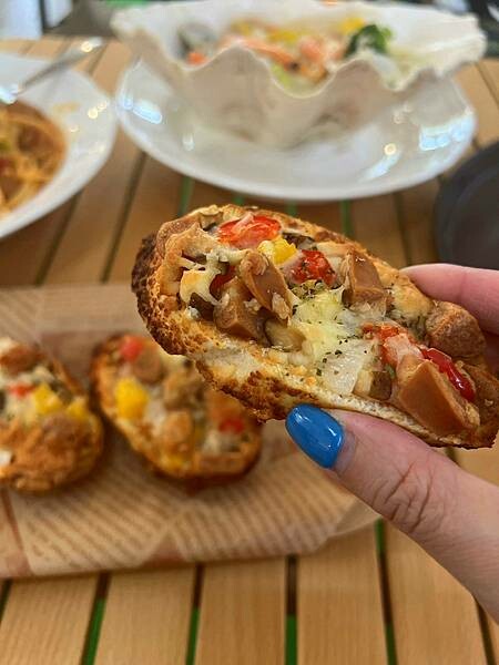 三芝特色咖啡廳【新北美食】軍事迷會尖叫的巴埕咖啡，特色餐點，