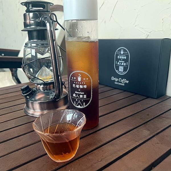 三芝特色咖啡廳【新北美食】軍事迷會尖叫的巴埕咖啡，特色餐點，