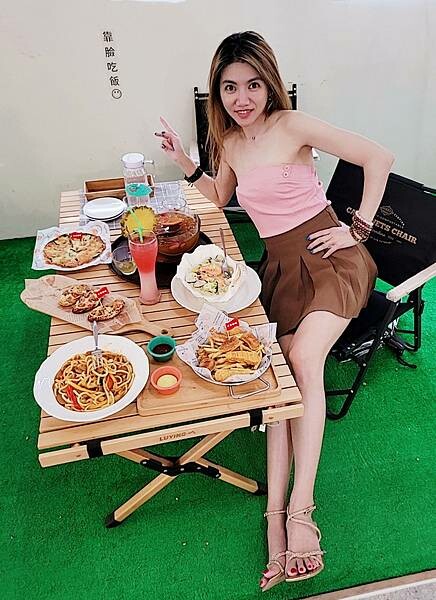 三芝特色咖啡廳【新北美食】軍事迷會尖叫的巴埕咖啡，特色餐點，