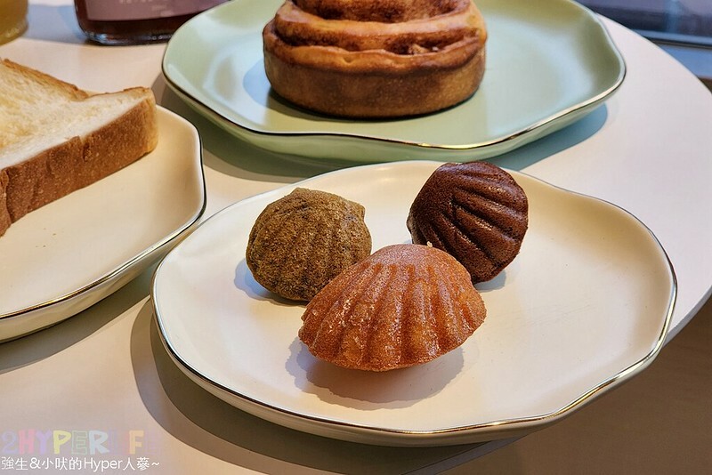 坐擁勤美誠品綠園道最美窗景的複合式選物咖啡店,集結S'AIME東京企劃皮件和咖啡餐飲,草悟道旁質感午茶甜點好選擇!