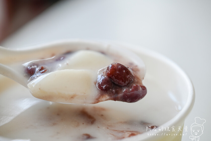 不只豆花，杏仁茶配油條更是對味｜豐原廟東銅板美食推薦