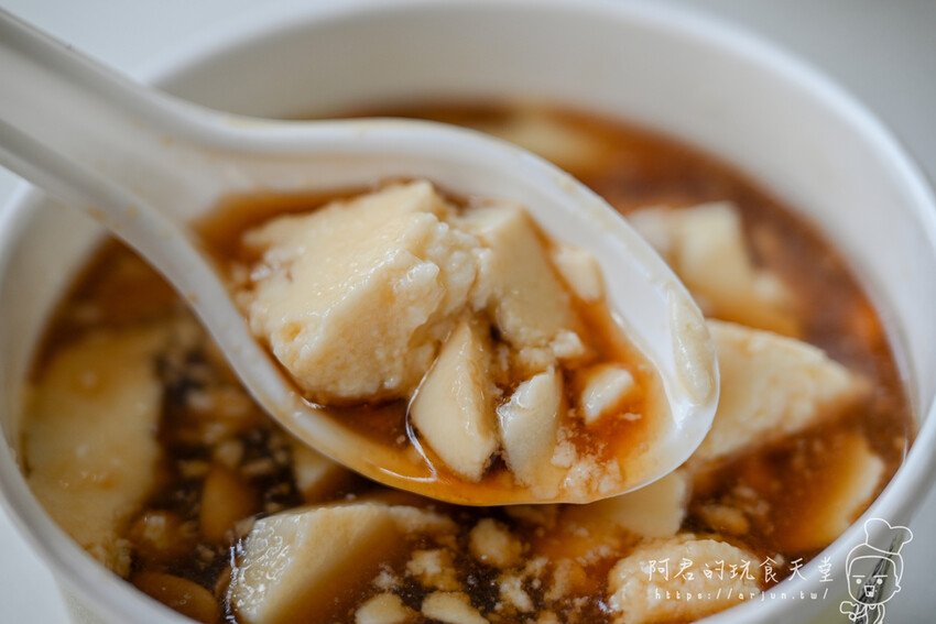 不只豆花，杏仁茶配油條更是對味｜豐原廟東銅板美食推薦