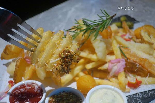 13 (3).JPG 13 (3).JPG