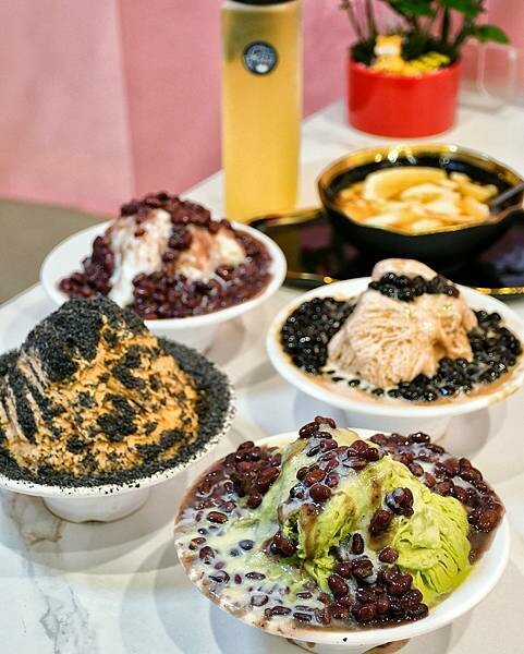 【台北中正】何家甜品鋪 公館汀州店 | 公館必吃雪花冰，口味多元冰品，糖廠秘製糖水，綿密塩滷豆花