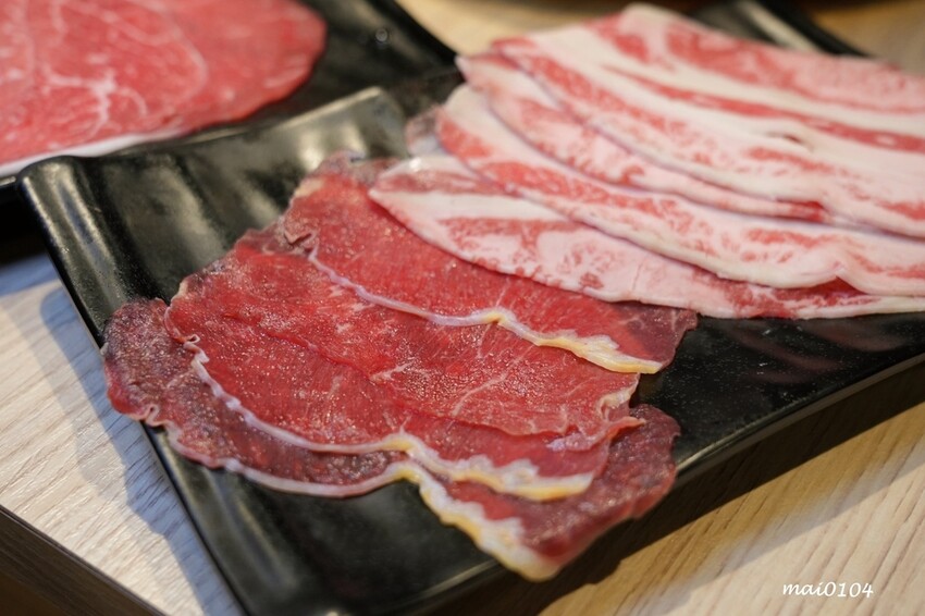 林口龜山燒烤推薦｜豬對有燒烤吃到飽林口文化店～韓式烤肉．火鍋無限吃到飽，當月壽星用餐本人享85折優惠