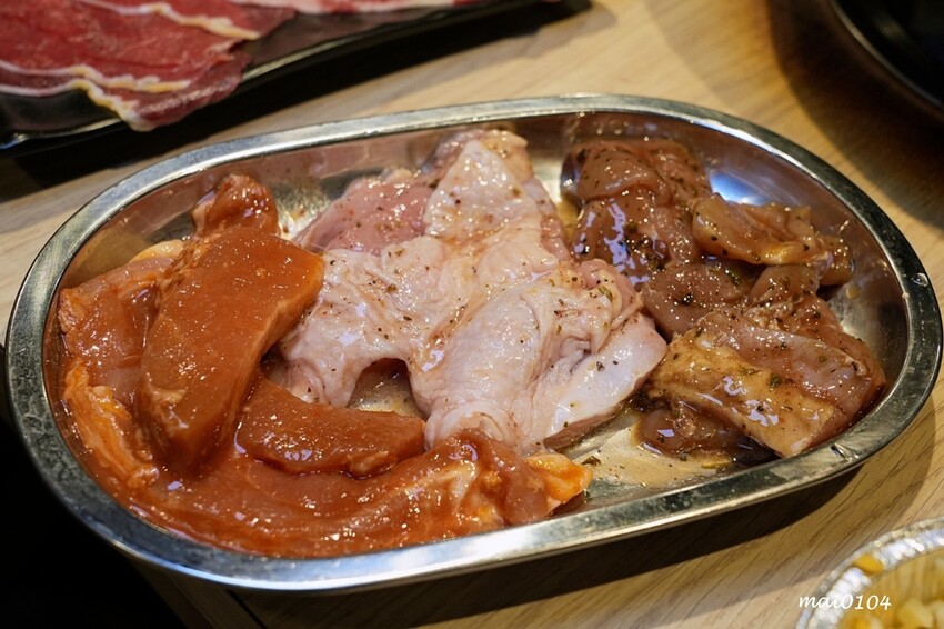 林口龜山燒烤推薦｜豬對有燒烤吃到飽林口文化店～韓式烤肉．火鍋無限吃到飽，當月壽星用餐本人享85折優惠