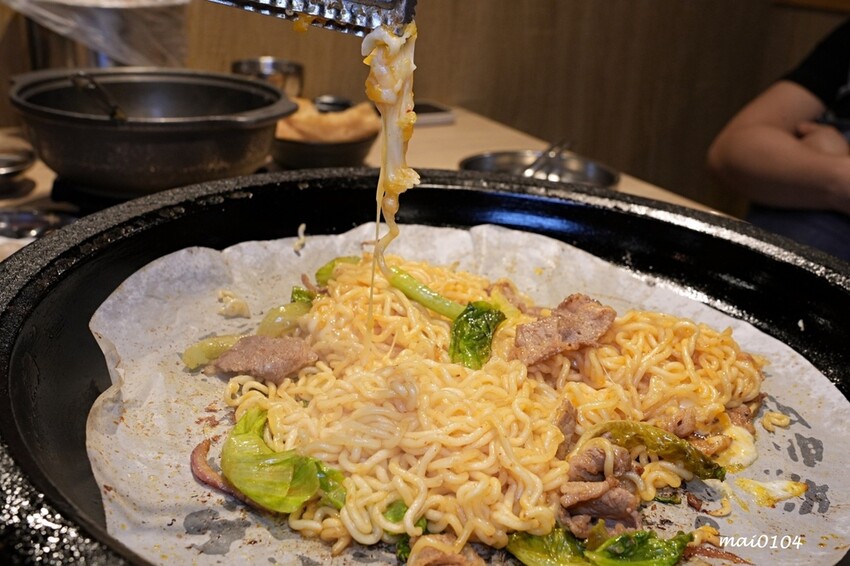 林口龜山燒烤推薦｜豬對有燒烤吃到飽林口文化店～韓式烤肉．火鍋無限吃到飽，當月壽星用餐本人享85折優惠