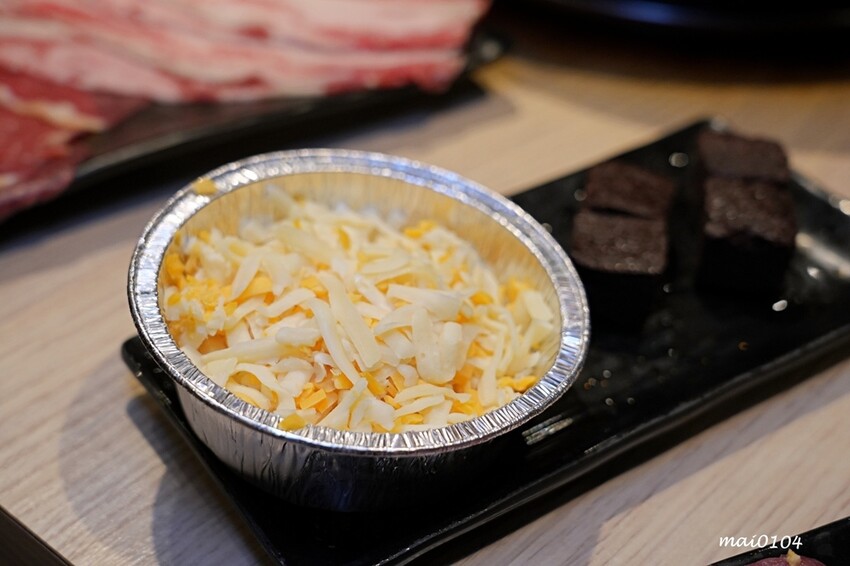 林口龜山燒烤推薦｜豬對有燒烤吃到飽林口文化店～韓式烤肉．火鍋無限吃到飽，當月壽星用餐本人享85折優惠