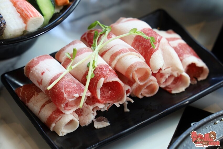 【台南美食】娃娃機免費玩，最大獎竟然是龍蝦！118元就能吃到的義大利麵超乎想像：是福氣鍋物 - 熱血玩台南。跳躍新世界