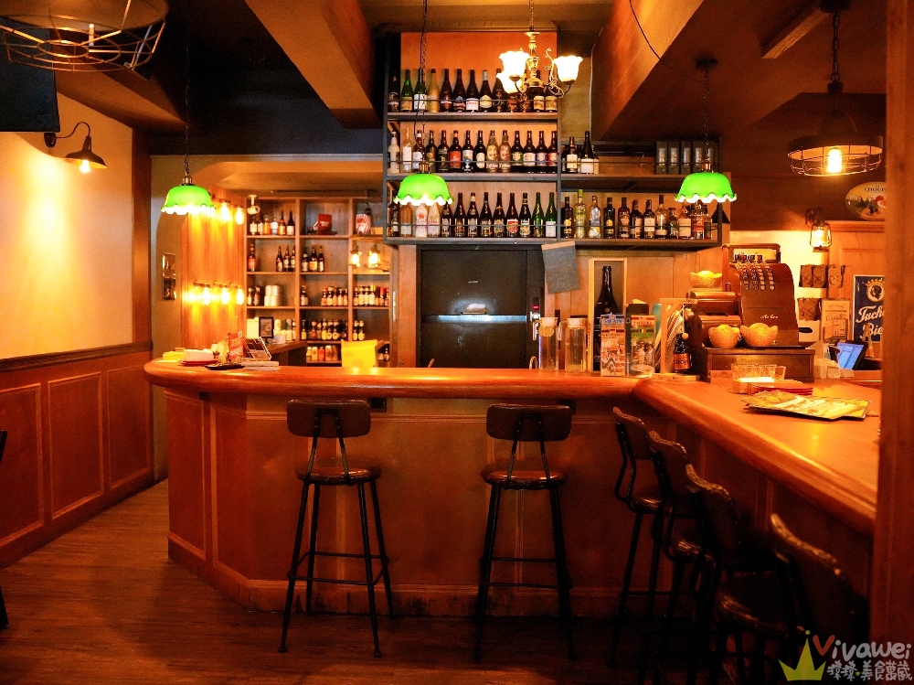 新竹竹北美食|『ABV加勒比海餐酒館-竹北旗艦店』多國特色異國料理&早午餐&超過300種世界精釀啤酒!小酌小聚首選!