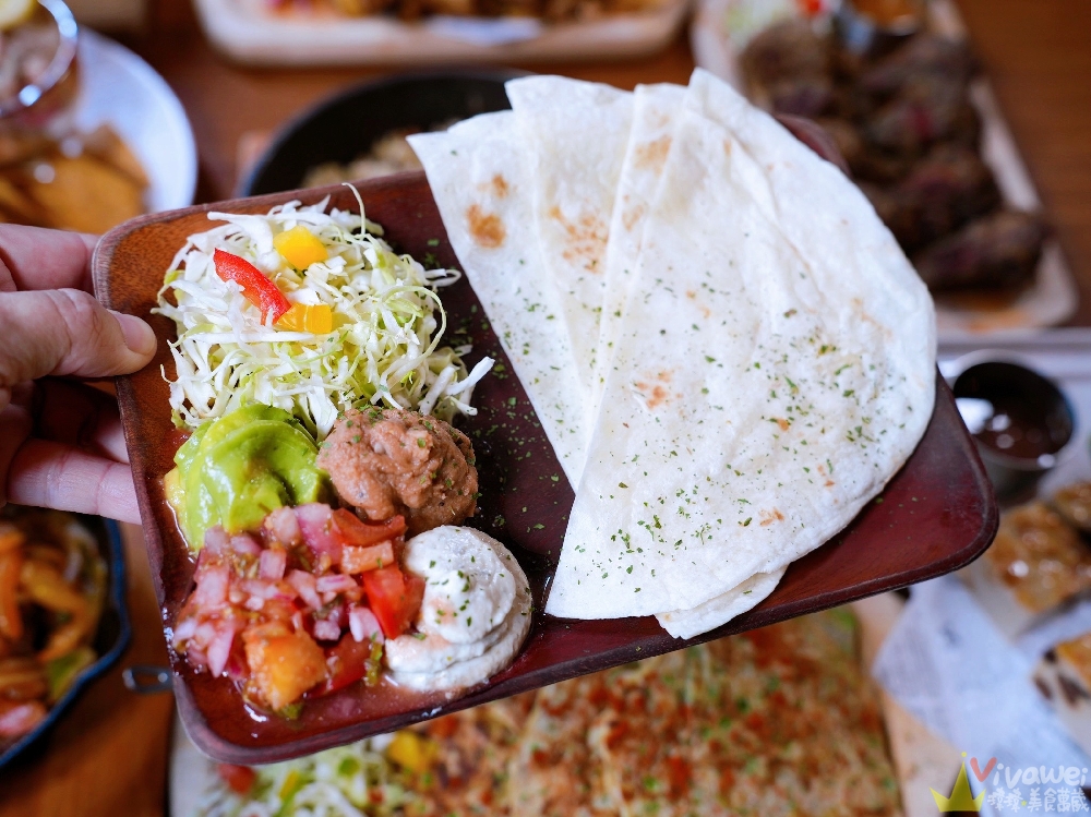 新竹竹北美食|『ABV加勒比海餐酒館-竹北旗艦店』多國特色異國料理&早午餐&超過300種世界精釀啤酒!小酌小聚首選!