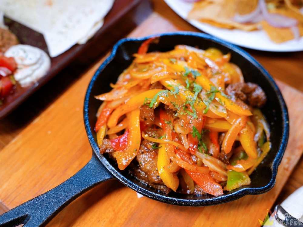 新竹竹北美食|『ABV加勒比海餐酒館-竹北旗艦店』多國特色異國料理&早午餐&超過300種世界精釀啤酒!小酌小聚首選!