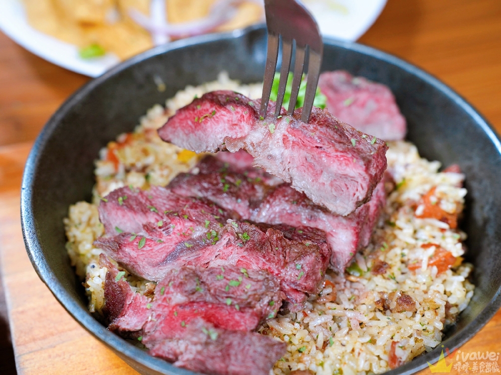 新竹竹北美食|『ABV加勒比海餐酒館-竹北旗艦店』多國特色異國料理&早午餐&超過300種世界精釀啤酒!小酌小聚首選!