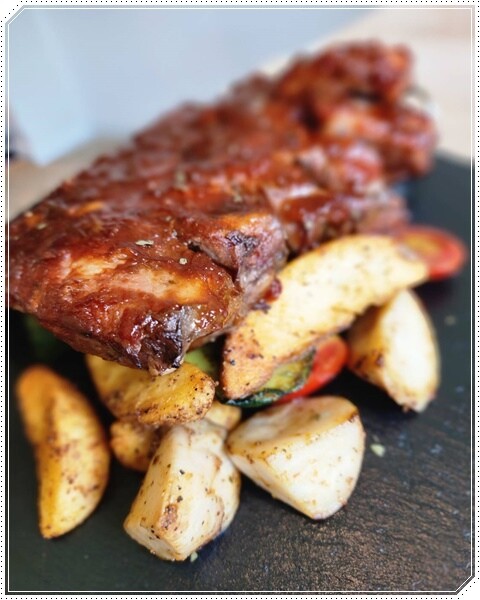 桃園市龍潭區【桃園龍潭】The畔cafe&dining☆陽光、草地、落地窗☆食尚玩家推薦、龍潭大池旁♡高顏值、超chill的景觀餐廳♡