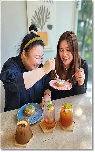 桃園市龍潭區【桃園龍潭】The畔cafe&dining☆陽光、草地、落地窗☆食尚玩家推薦、龍潭大池旁♡高顏值、超chill的景觀餐廳♡