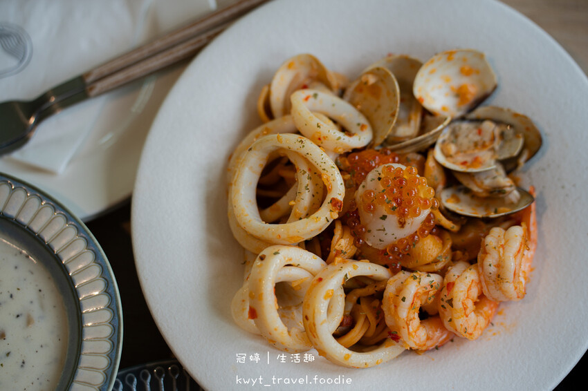 【The畔cafe&dining】絕美湖畔午餐約會！食尚玩家