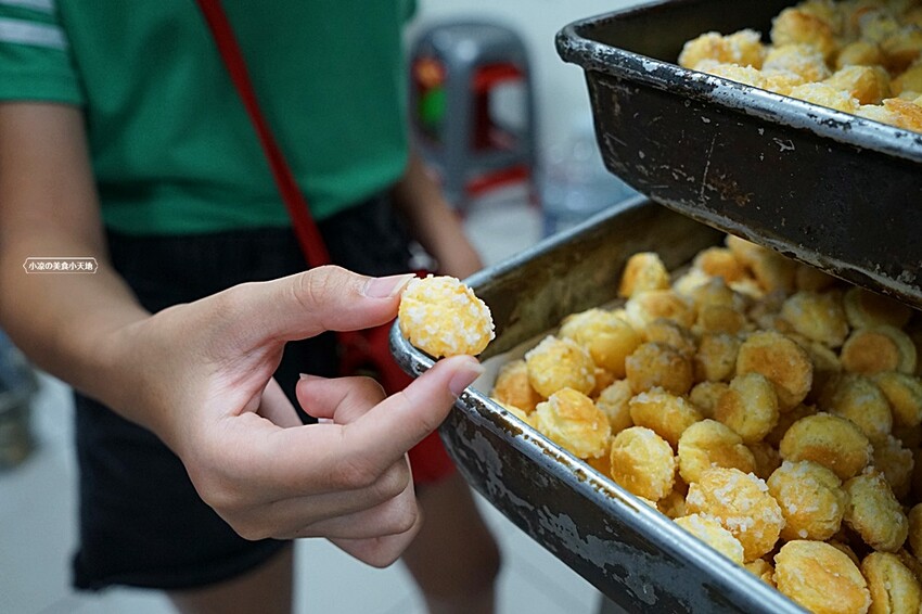 甜食控看過來!!台中18年烘焙老店推出經典長條蛋糕,自取享優惠、宅配限時免運,花小錢宅在家也能享受美好滋味!