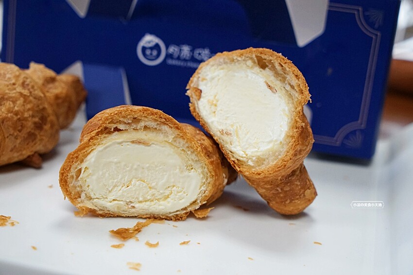 甜食控看過來!!台中18年烘焙老店推出經典長條蛋糕,自取享優惠、宅配限時免運,花小錢宅在家也能享受美好滋味!