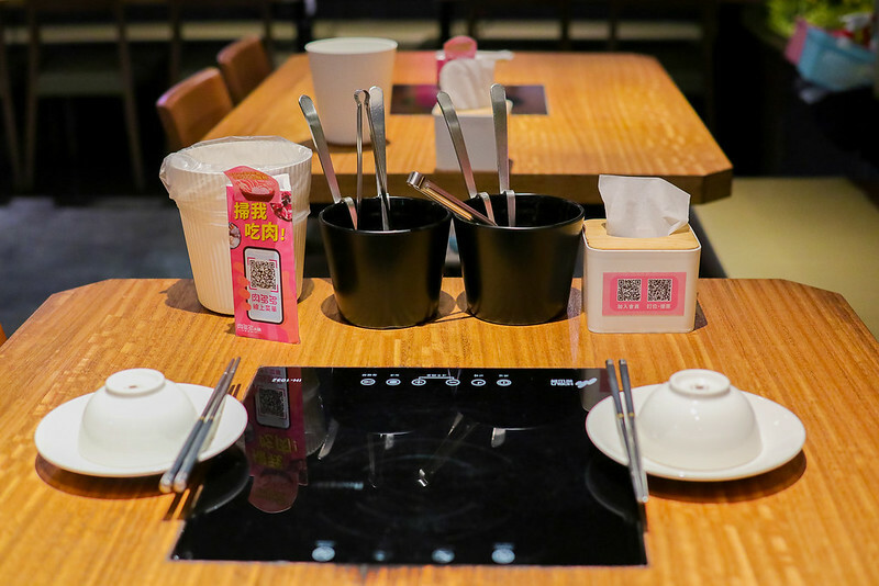 肉多多火鍋台南公園店-93