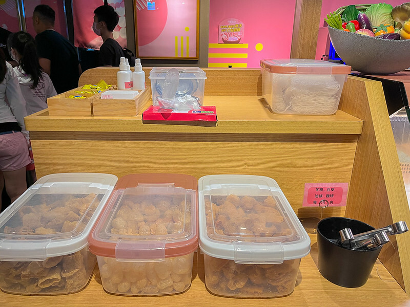 肉多多火鍋台南公園店-44