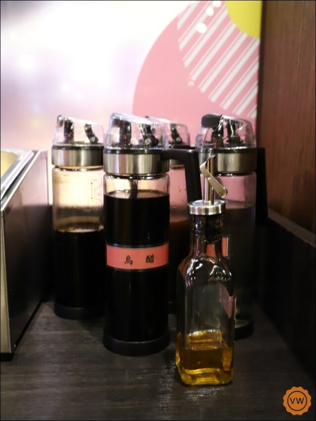 台灣火鍋第一品牌│蔬食者的天堂鍋物35種蔬菜無限吃：肉多多台南大遠百公園店 **內有粉絲抽獎**