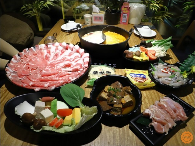 台灣火鍋第一品牌│蔬食者的天堂鍋物35種蔬菜無限吃：肉多多台南大遠百公園店 **內有粉絲抽獎**