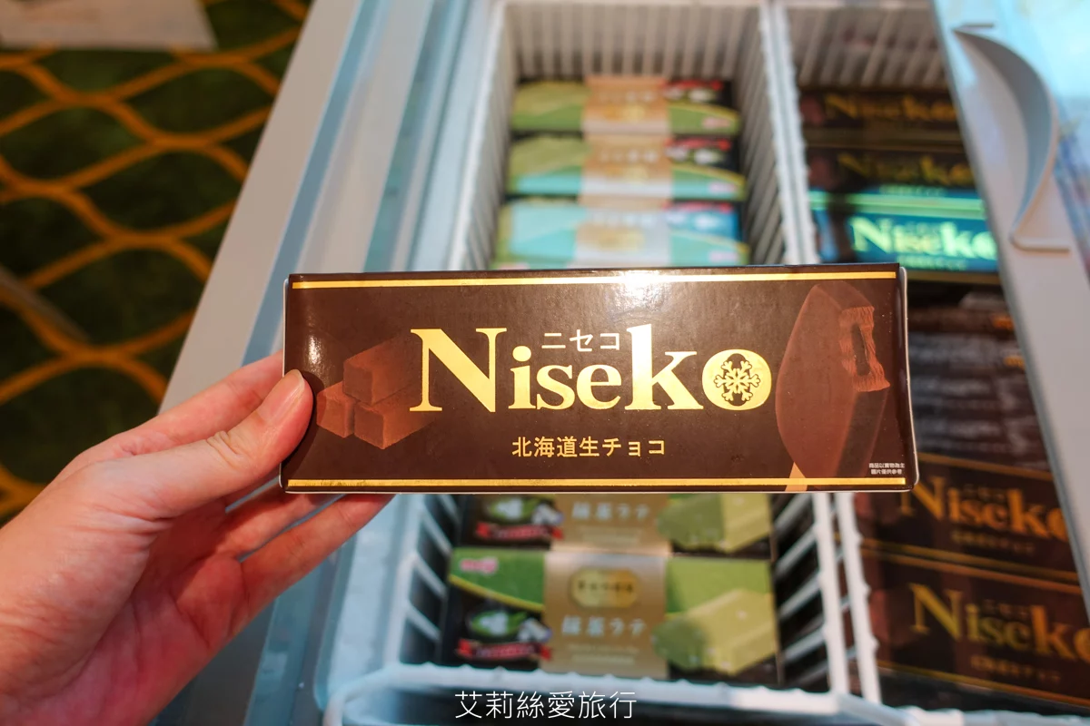 烤鴨+港點吃到飽599起！平日再打85折！近百道美食、脆皮烤鴨現場片鴨秀、熱呼呼推車港點、現調港式飲品甜點、現炒熱菜、港式熱粥...任選任吃超划算