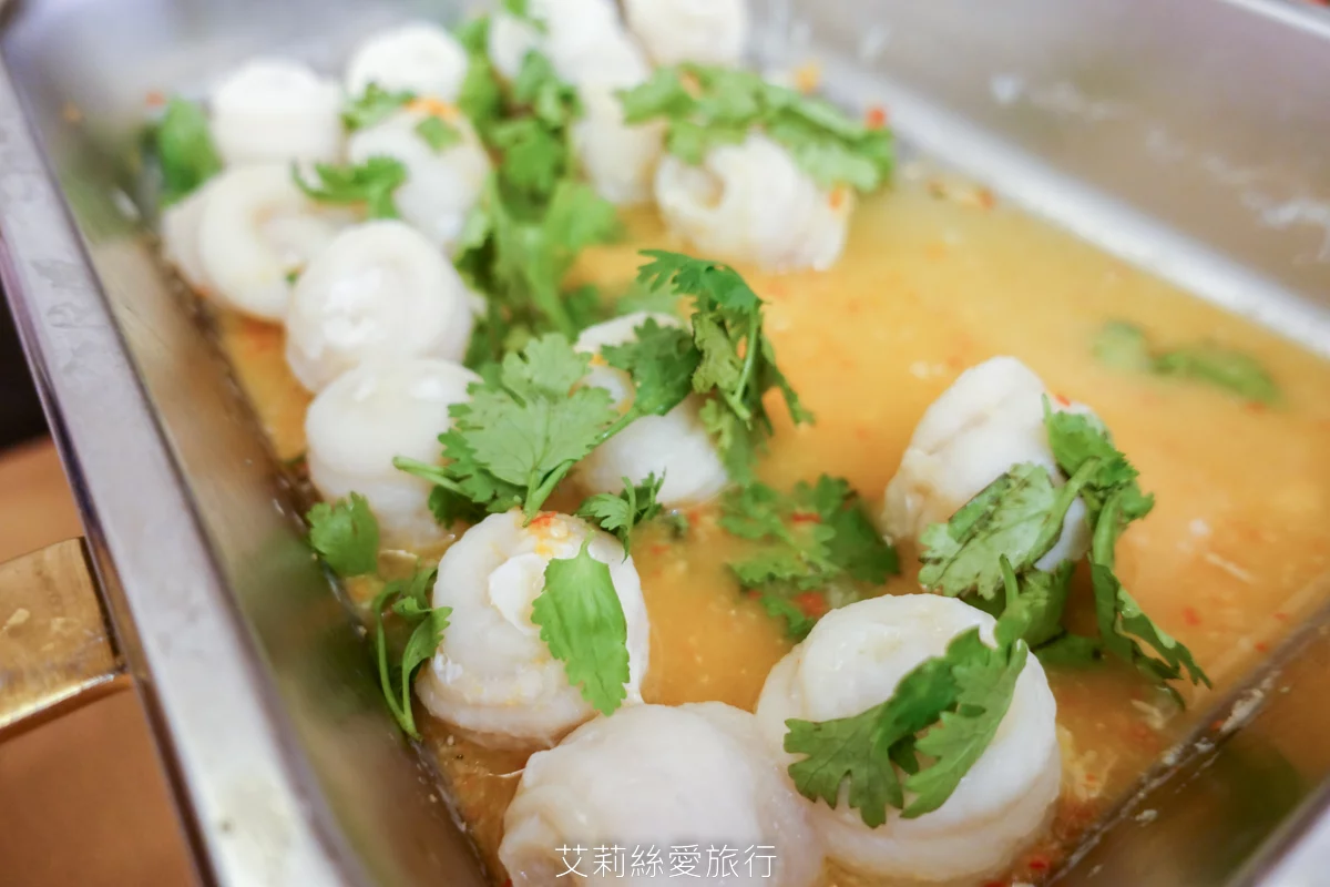 烤鴨+港點吃到飽599起！平日再打85折！近百道美食、脆皮烤鴨現場片鴨秀、熱呼呼推車港點、現調港式飲品甜點、現炒熱菜、港式熱粥...任選任吃超划算