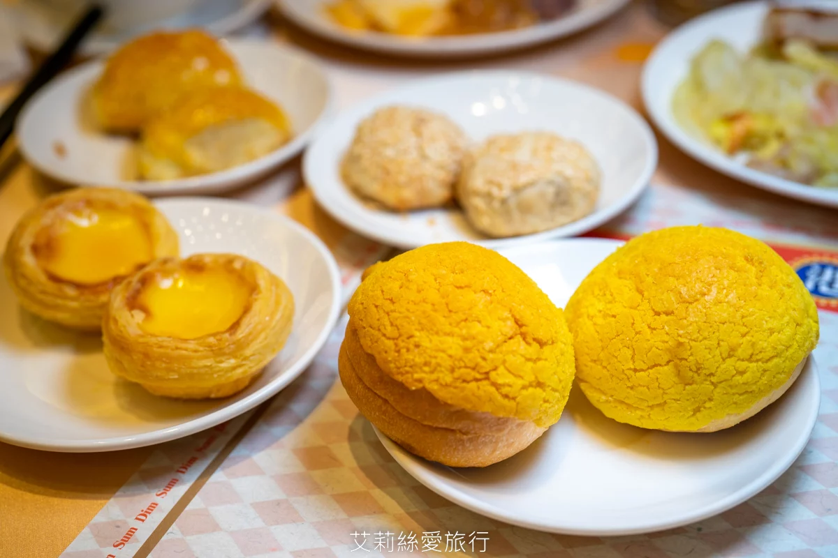 烤鴨+港點吃到飽599起！平日再打85折！近百道美食、脆皮烤鴨現場片鴨秀、熱呼呼推車港點、現調港式飲品甜點、現炒熱菜、港式熱粥...任選任吃超划算